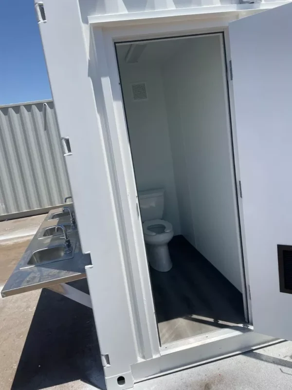 20ft Portable Restrooms For Sale