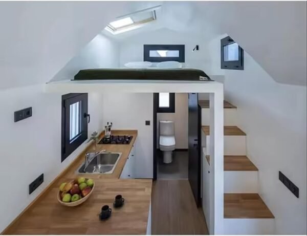 Fully Furnished Mobile Container House On Wheels